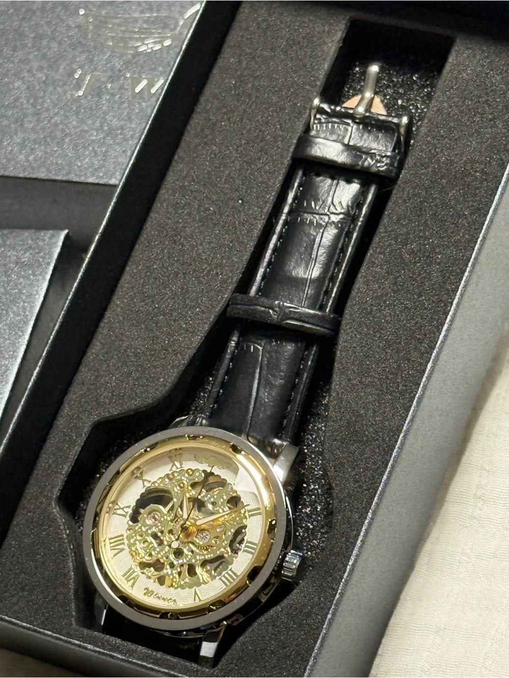 Men's Leather Strap Watch - Black & Brown Options